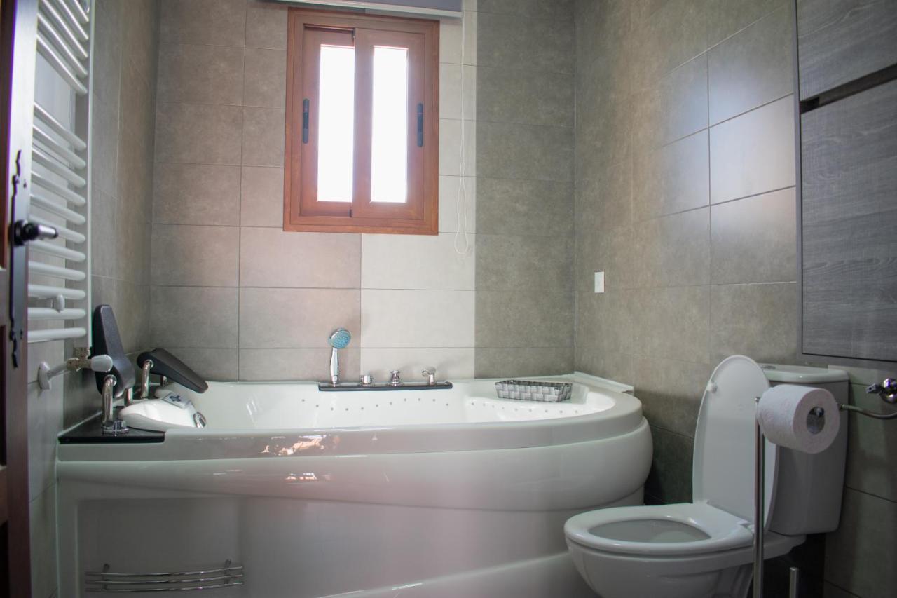 Apartamentos Cerezo La Codosera Εξωτερικό φωτογραφία